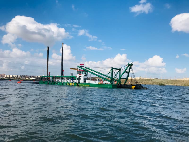 Draga de sucção com cortador hidráulico JLCSD500 de 20 polegadas, capacidade de 4000 m³/h, para dragagem e mineração.