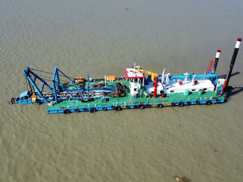 Draga de cabeça de corte modular JLCSD650 de 26 polegadas, 6000 m³/h para dragagem de rios, lagos, mar e portos.