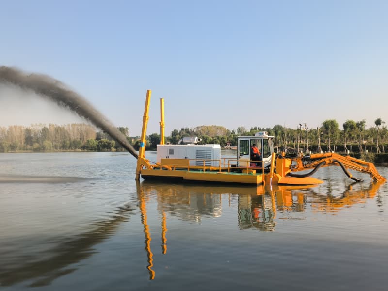 Draga anfíbia multifuncional (900 m³/h) com bomba de sucção/caçamba