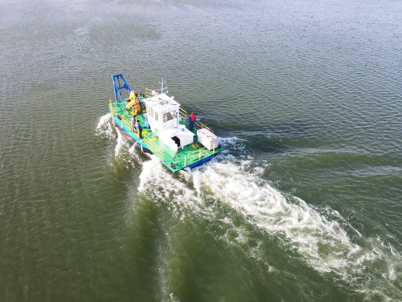 Barco de trabalho multifuncional, rebocador, barco empurrador