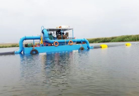 Estação de bombeamento para ampliar a distância de descarga